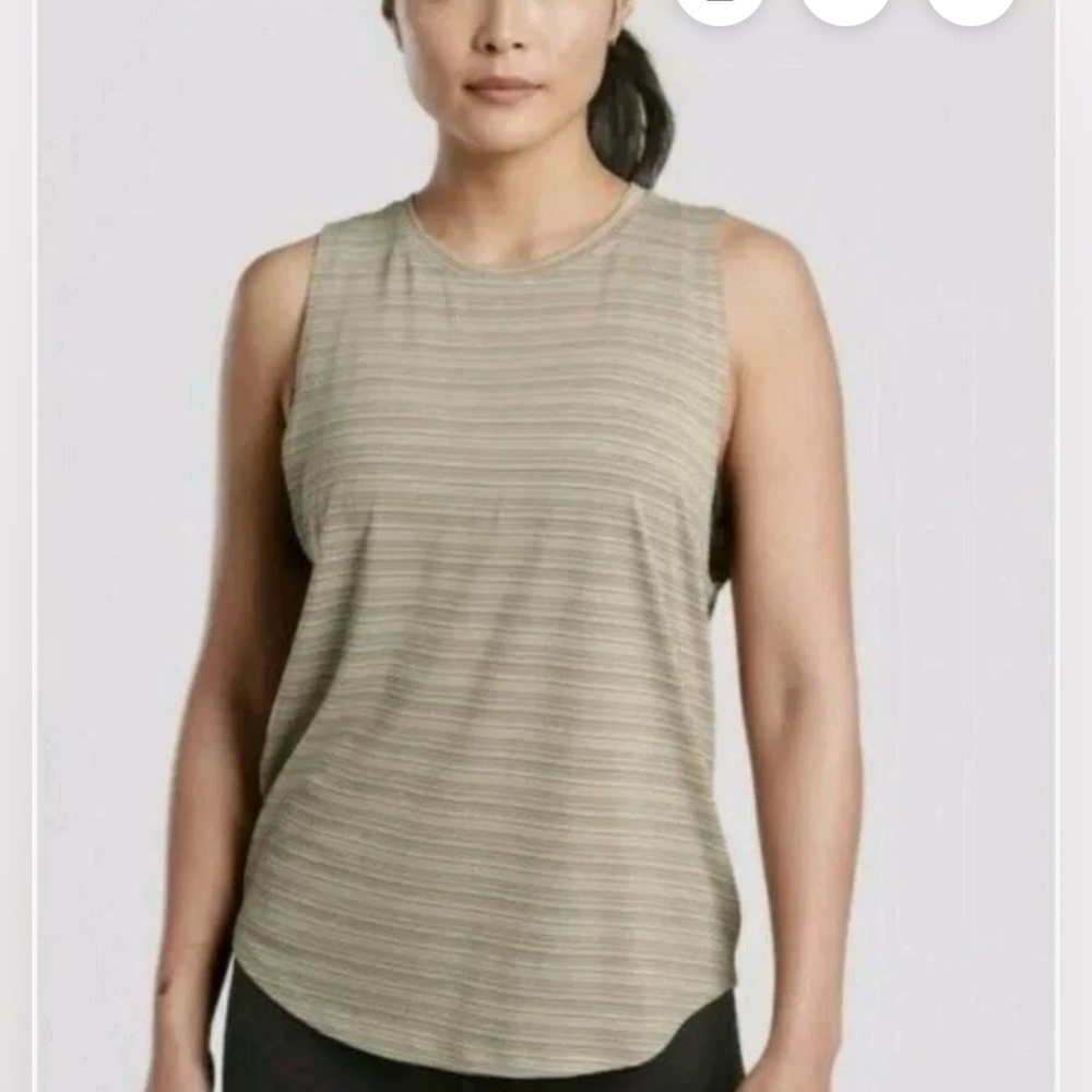 Athleta cloud light muscle tank